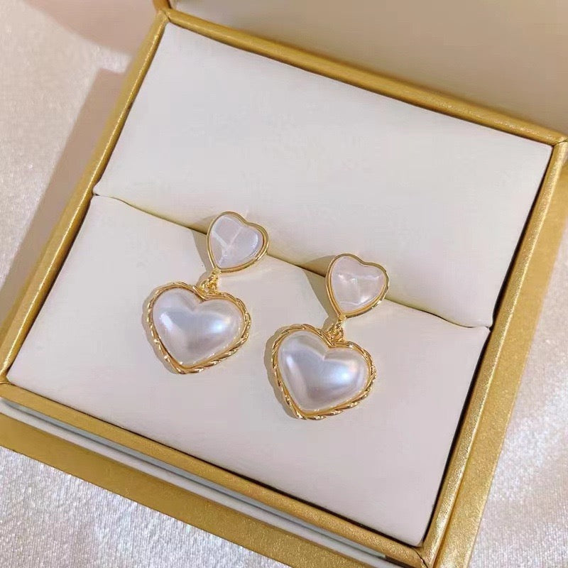 Retro | 925 silver needl pearl love earrings