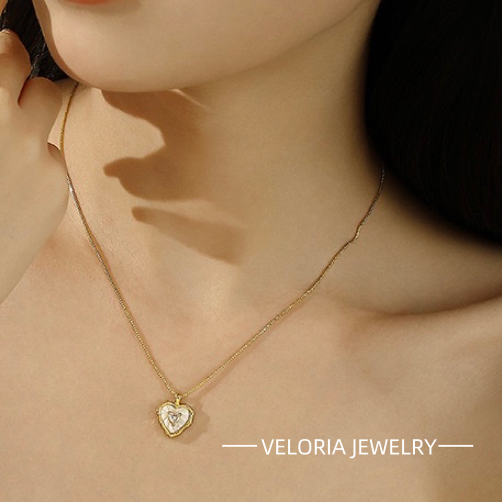 Fashion | 18K Copper Heart-shaped Necklaces