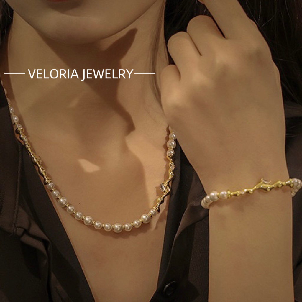 Vintage | 18K Copper Artificial Pearls Necklaces and Bracelets