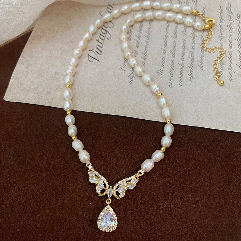 Butterfly | Butterfly Natural Freshwater Pearls Necklaces